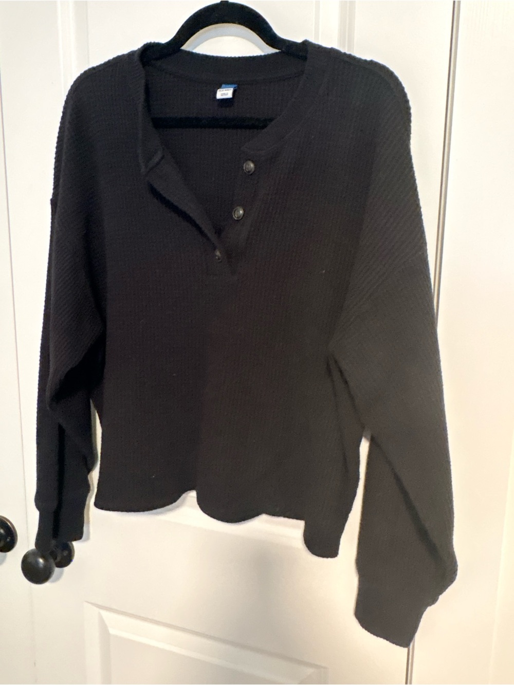 Old Navy Black Long Sleeve Thermal Henley Top